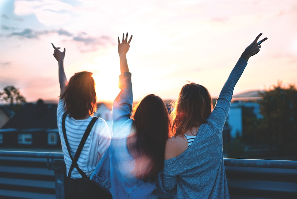 Women traveling